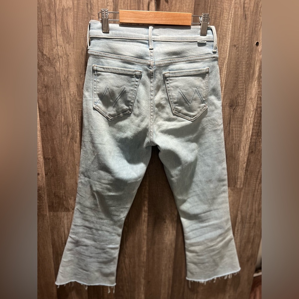 MOTHER Jeans The Weekender Fray Swimming Pool Sunday Size 25 Raw Hem Denim Jeans - Picture 4 of 13